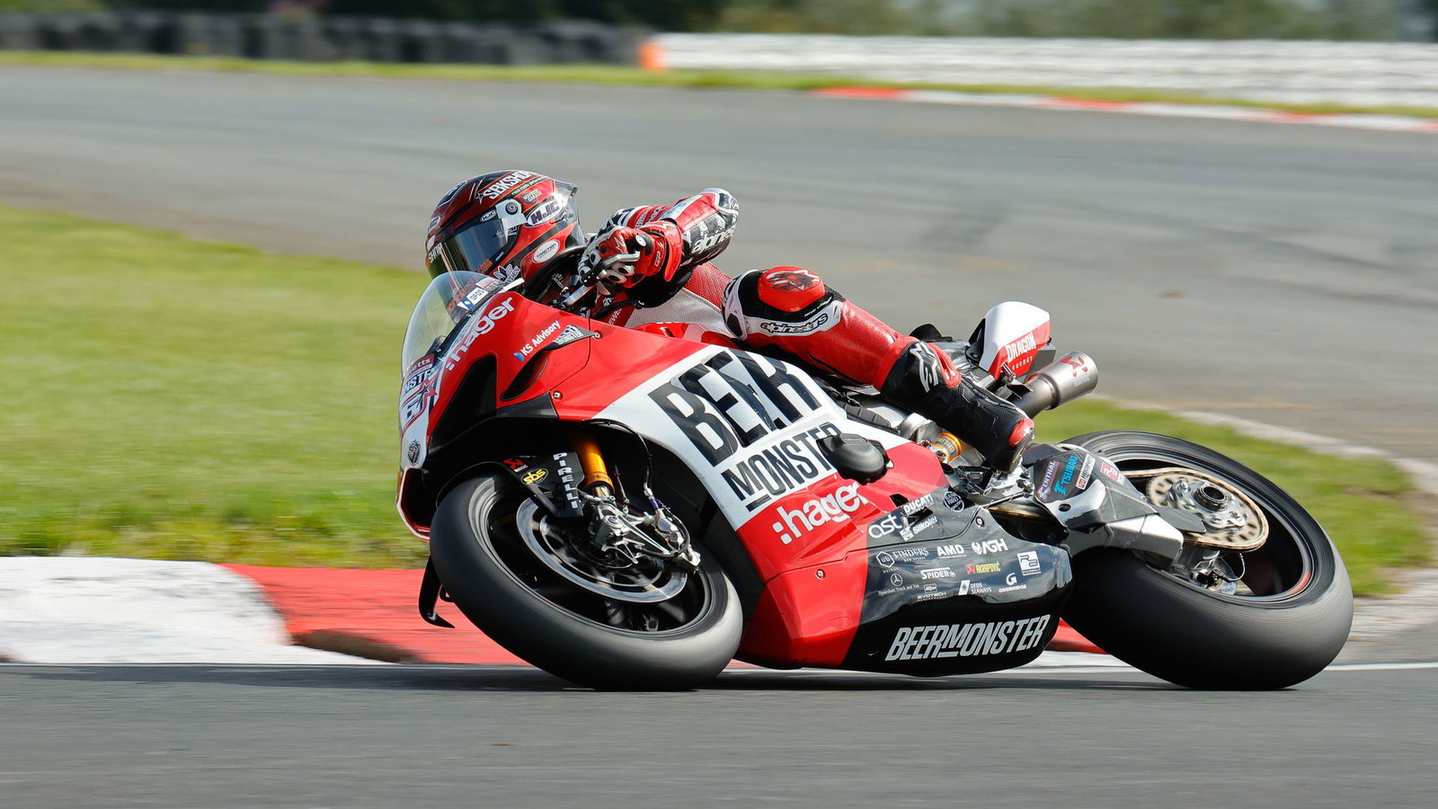 Oulton Park, round 9 , 2023, qualifying, Paul Bird, Tommy Bridewell, pole, BSB, British Superbikes